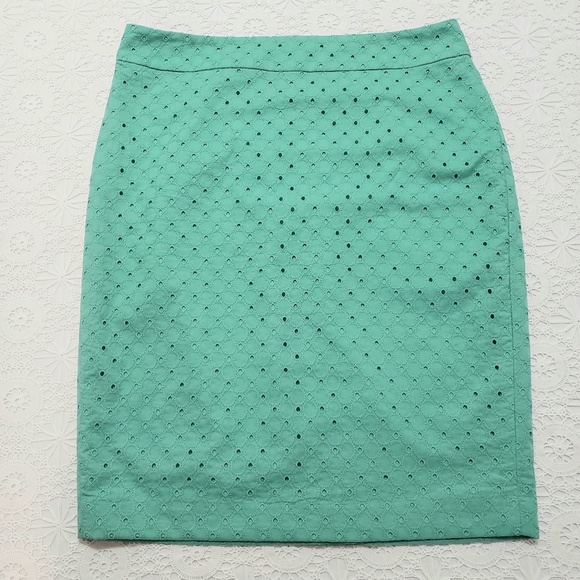 Ann Taylor Sea-Aqua Eyelet Midi Skirt, Sz 10 - Picture 4 of 7